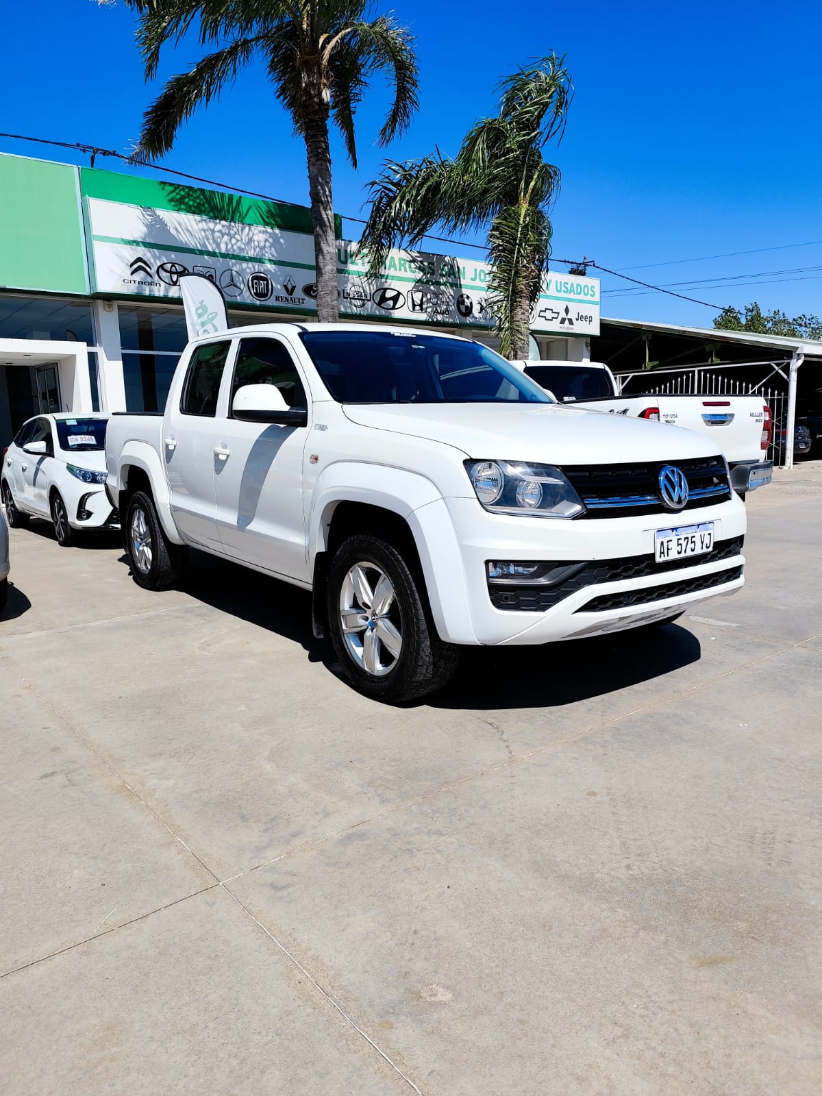 Volkswagen - Amarok confort a/t - 2022 - 2022